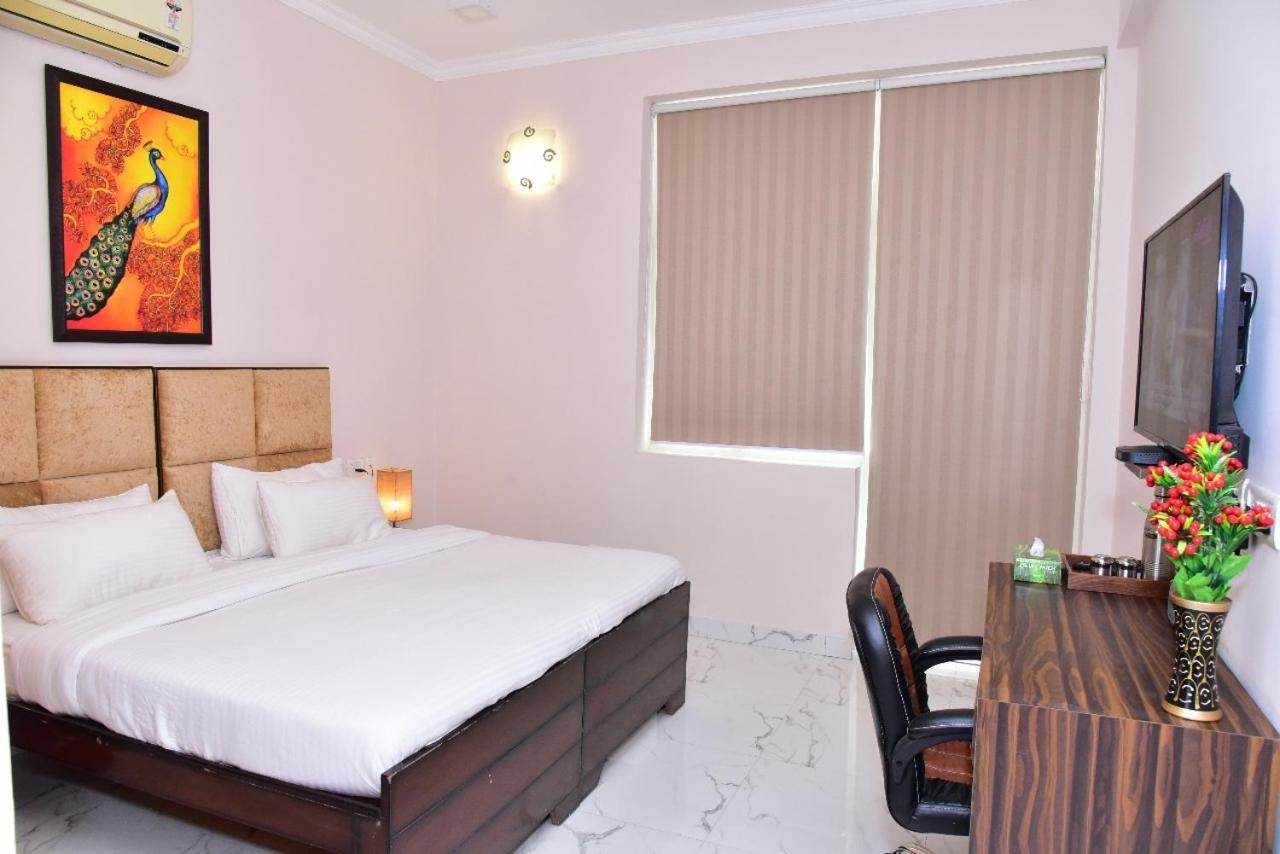Arkaya Inn Gurgaon Extérieur photo
