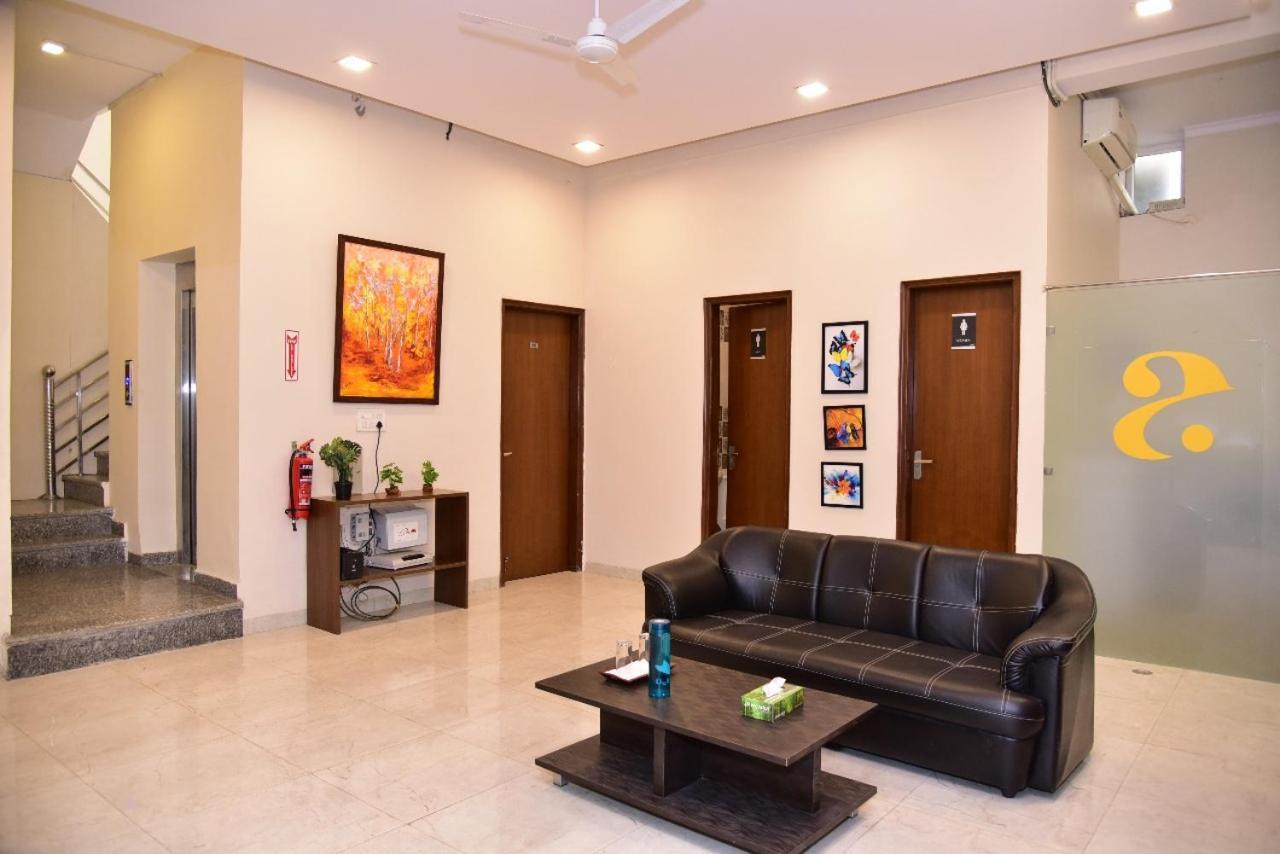 Arkaya Inn Gurgaon Extérieur photo